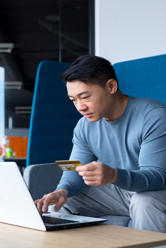 student with credit card